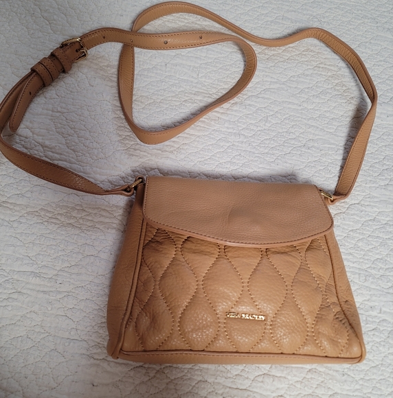 Vera Bradley Bags Vera Bradley Quilted Leather Tan Crossbody Poshmark